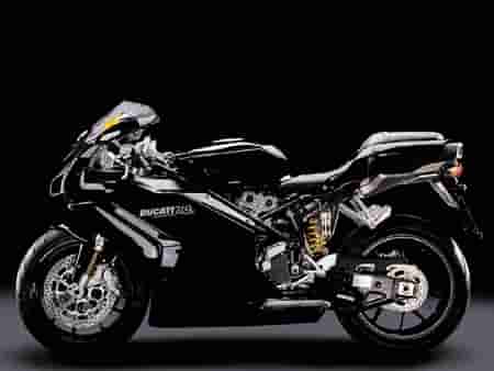 2006 Ducati Superbike 749S