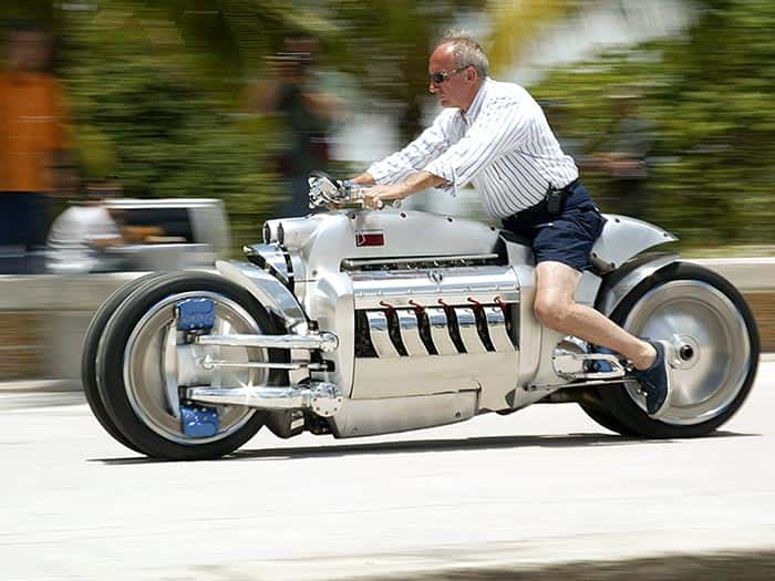 Dodge Tomahawk V-10