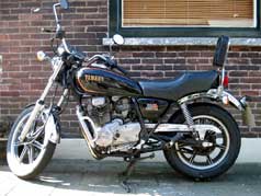 1982 Yamaha XS400se Custom