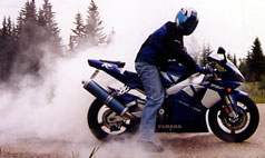 2001 Yamaha YZF-R1