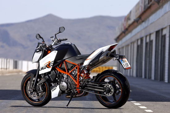 2009 KTM 990 Super Duke R 