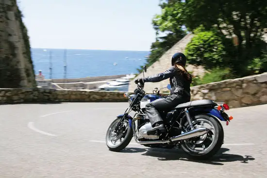 2009 Triumph Bonneville SE 