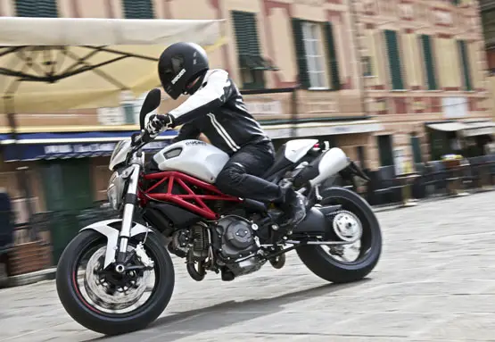 2010 Ducati Monster 796