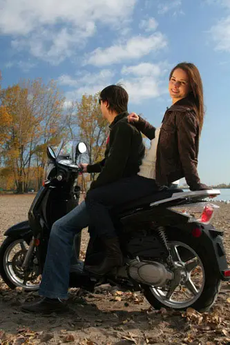 2010 Kymco People S 200