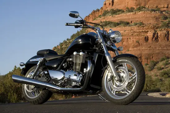 2010 Triumph Thunderbird 