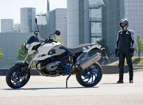 2011 BMW HP2 Megamoto