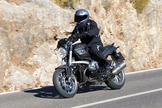 2011 BMW R1200R 
