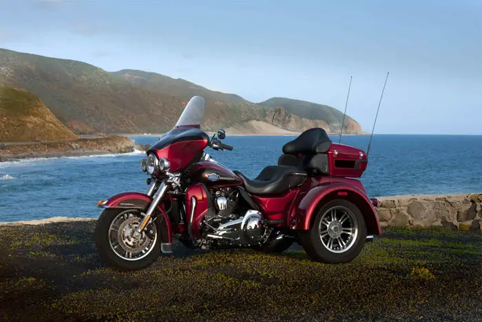 2012 Harley-Davidson FLHTCUTG Tri Glide Ultra Classic 