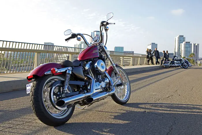 2012 Harley-Davidson XL1200V Seventy-Two