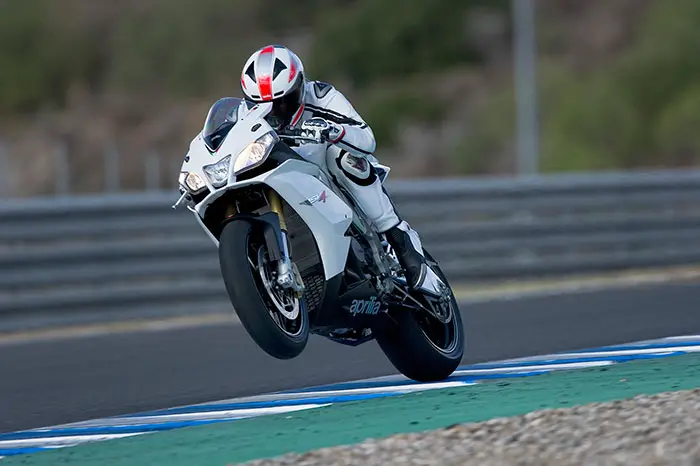 2013 Aprilia RSV4 R APRC