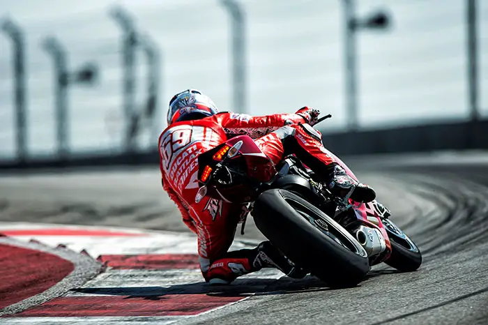 2013 Ducati Superbike 1199 Panigale R