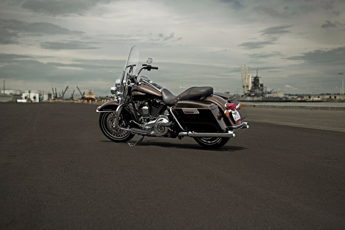 2013 Harley-Davidson FLHR Road King