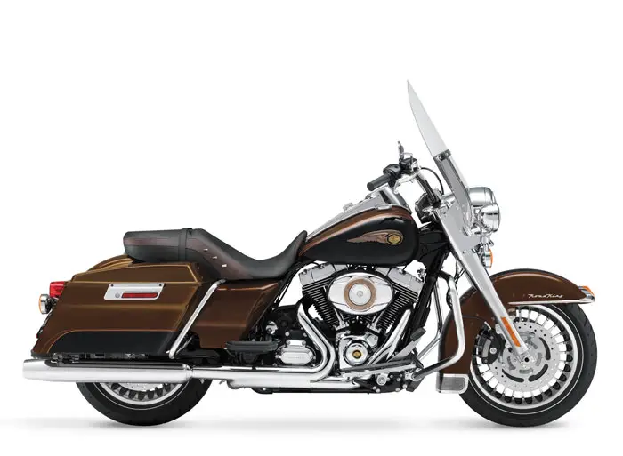 2013 Harley-Davidson FLHR Road King 110th Anniversary