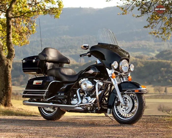 2013 Harley-Davidson FLHTC Electra Glide Classic