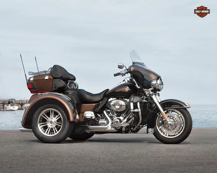 2013 Harley-Davidson FLHTCUTG Tri Glide Ultra Classic 