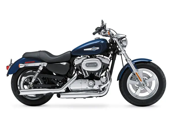 2013 Harley-Davidson XL1200C Sportster 1200 Custom