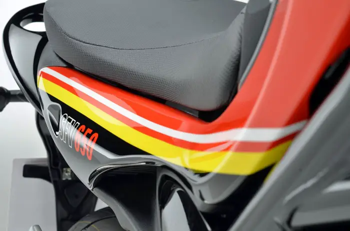 2013 Suzuki SFV650AZ Gladius Special Edition 