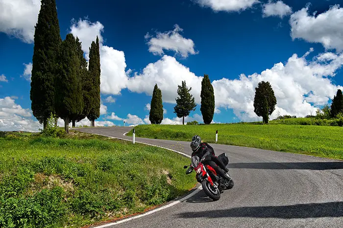 2014 Ducati Hyperstrada 
