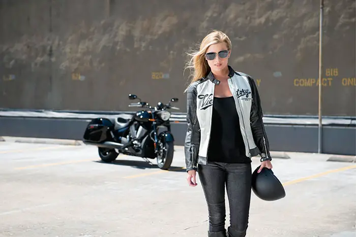 2014 Victory Cross Roads 8-Ball 