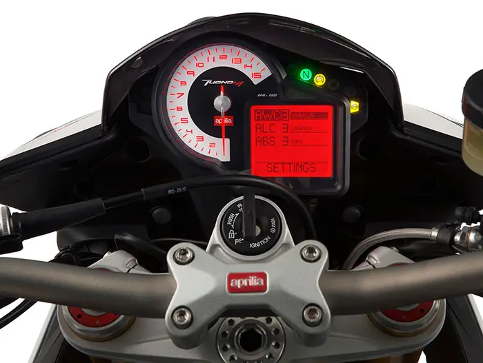 2015 Aprilia Tuono V4 R APRC ABS 