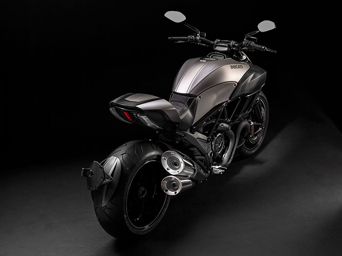 2015 Ducati Diavel Titanium