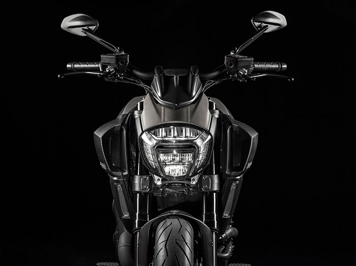 2015 Ducati Diavel Titanium