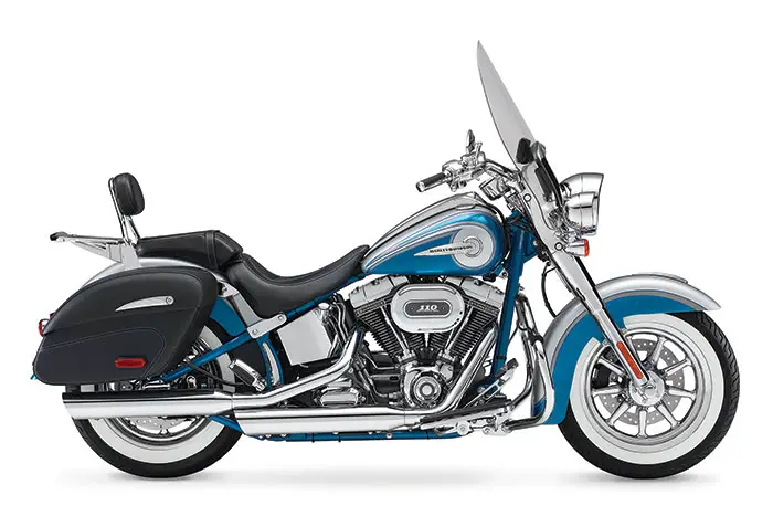 2015 Harley-Davidson FLSTNSE CVO Softail Deluxe 