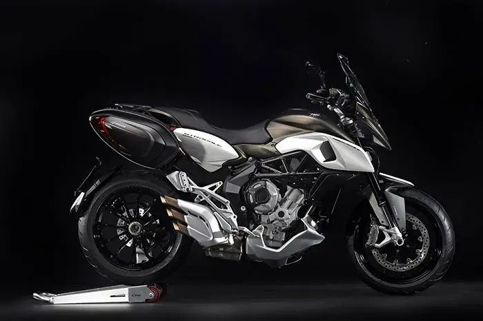 2015 MV Agusta Stradale 800