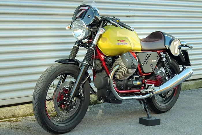 2015 Moto Guzzi V7 II Racer Limited Edition 