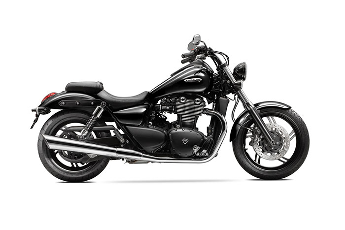 2015 Triumph Thunderbird Storm 