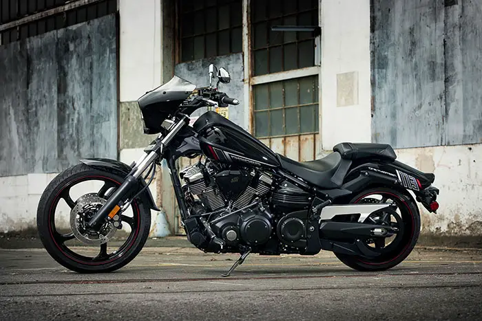 2015 Yamaha Raider Bullet Cowl