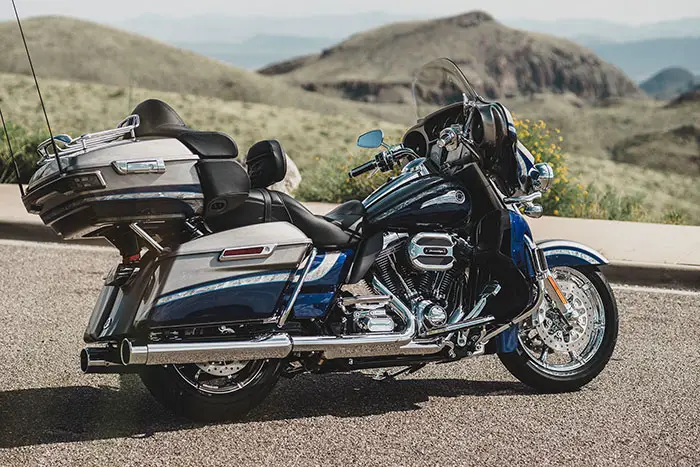 2016 Harley-Davidson CVO Limited 