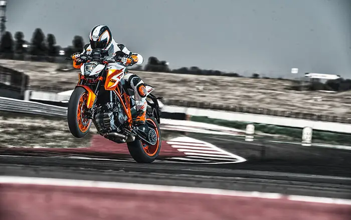 2016 KTM 1290 Super Duke R Special Edition 
