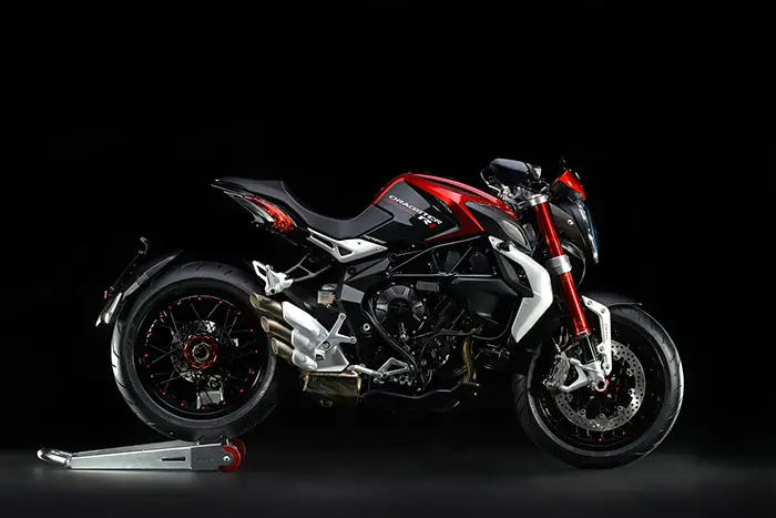 2016 MV Agusta Brutale Dragster 800RR 
