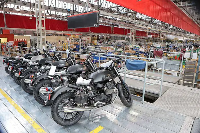 2016 Moto Guzzi V7 II Stone ABS 