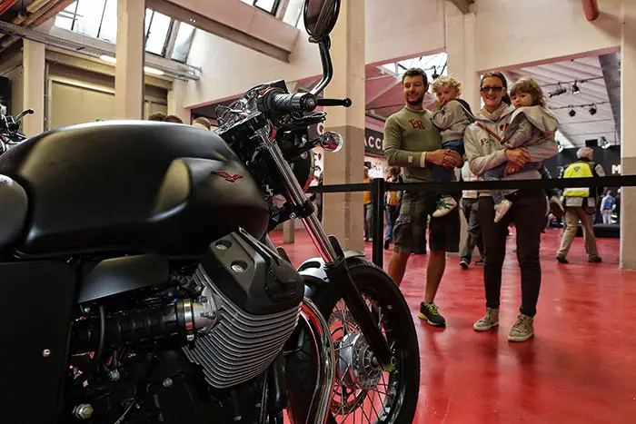 2016 Moto Guzzi V7 II Stone ABS 