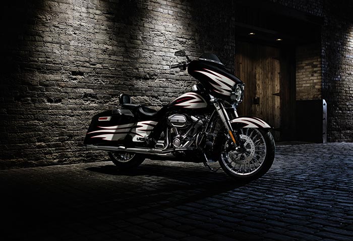 2017 Harley-Davidson Street Glide