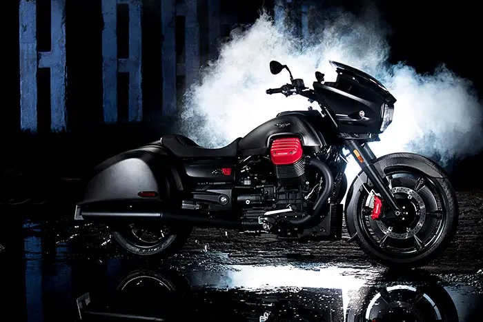 2017 Moto Guzzi MGX-21 Flying Fortress