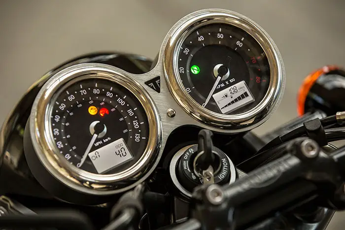 2017 Triumph Bonneville T100 Black