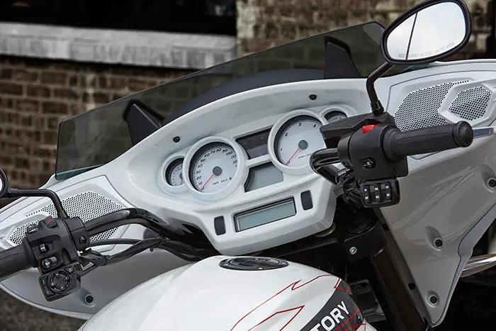 2017 Victory Magnum X-1