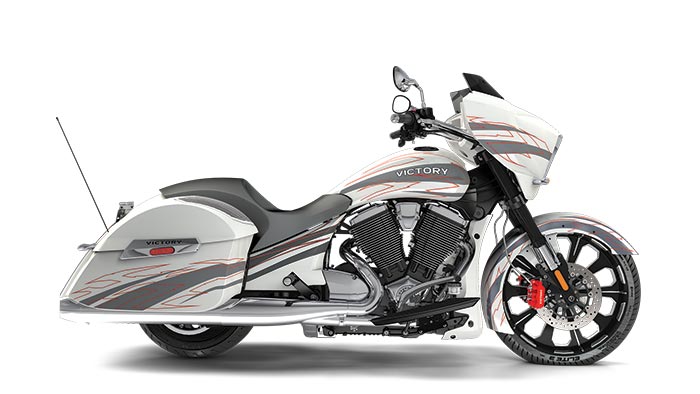 2017 Victory Magnum X-1