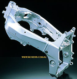 GSX-R Frame - That just looks TOO LIght!