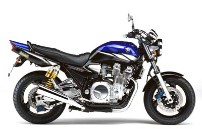 Yamaha XJR1300 Yellow