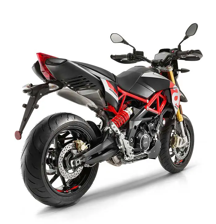 2017 Aprilia Dorsoduro 900