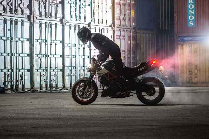 2017 Aprilia Shiver 900