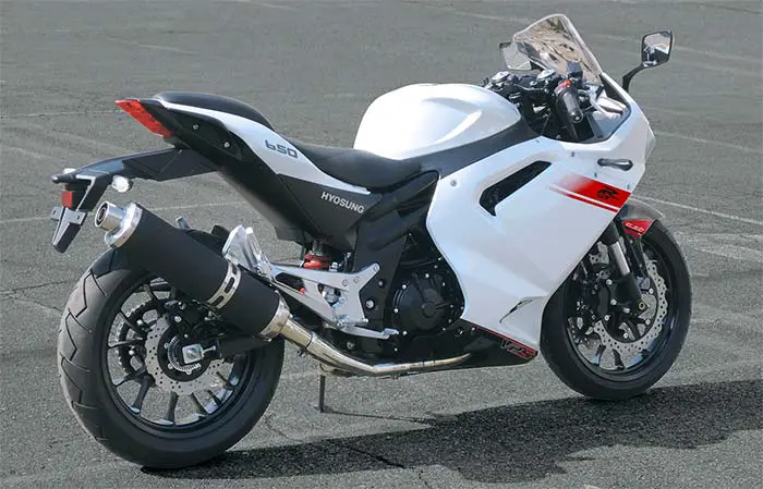 2017 Hyosung GT650R Concept