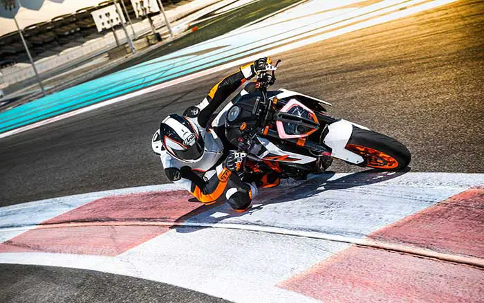 2017 KTM 1290 Super Duke R