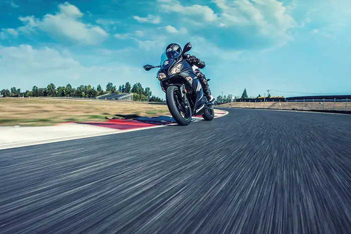 2017 Kawasaki Ninja 300 ABS Winter Test Edition