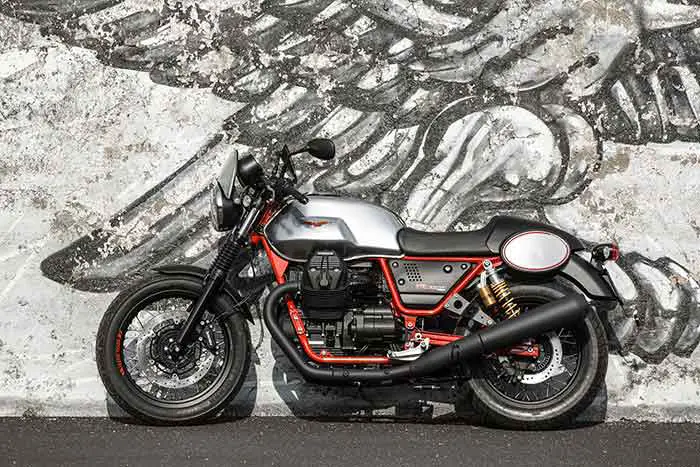 2017 Moto Guzzi V7 III Racer