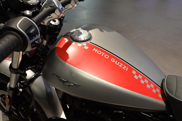 2017 Moto Guzzi V9 Bobber